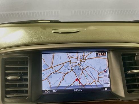 Used 2015 Nissan Pathfinder SL w/ SL Tech Package FWD image 14
