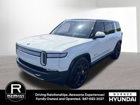 Used 2023 Rivian R1S Adventure AWD/4WD image 4