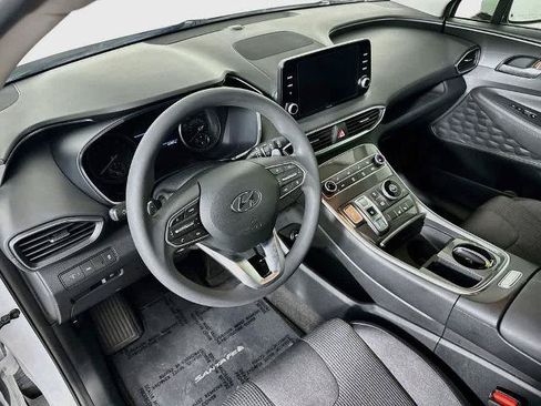 Used 2022 Hyundai Santa Fe SEL FWD image 2