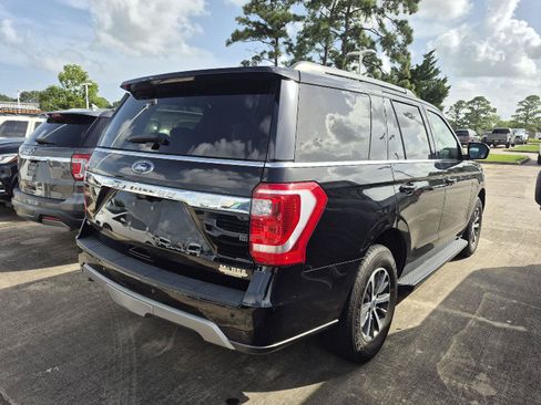 Used 2021 Ford Expedition XLT RWD image 5