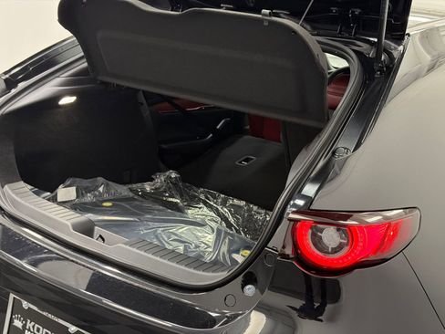 New 2026 MAZDA MAZDA3 2.5 S Hatchback w/ Premium Pkg FWD image 8