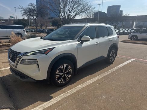 Certified 2023 Nissan Rogue SV w/ SV Premium B Package image 2