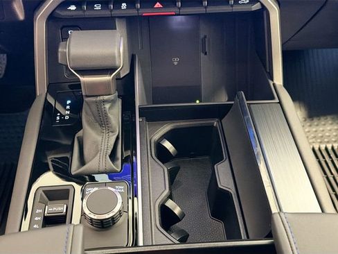 New 2026 Toyota Tundra Platinum AWD/4WD image 15