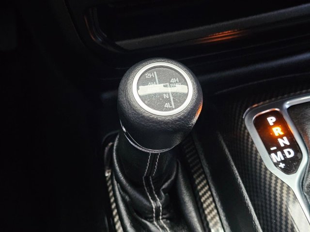Used 2020 Jeep Wrangler Unlimited Sahara AWD/4WD image 34