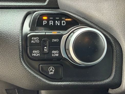 Certified 2021 RAM 1500 Big Horn image 28