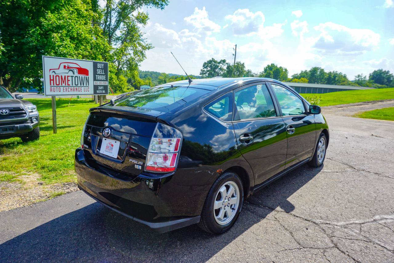 Used 2005 Toyota Prius FWD image 4