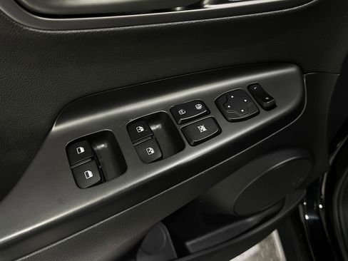 Used 2021 Hyundai Kona Ultimate w/ Cargo Package image 16