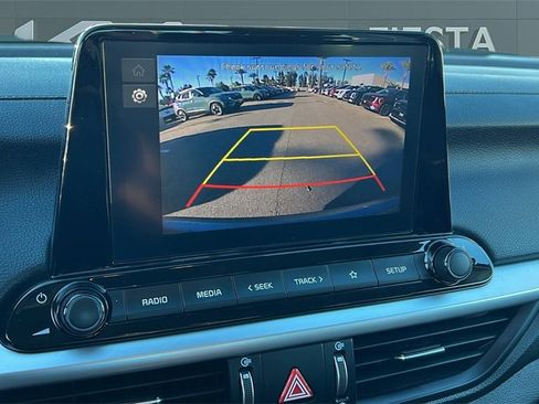 Used 2024 Kia Forte LXS w/ LXS Technology Package image 16