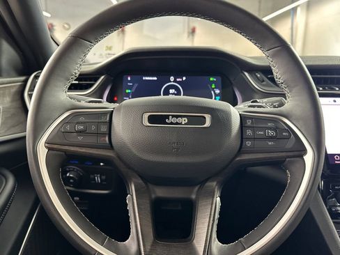 Used 2024 Jeep Grand Cherokee Limited 4xe AWD/4WD image 26