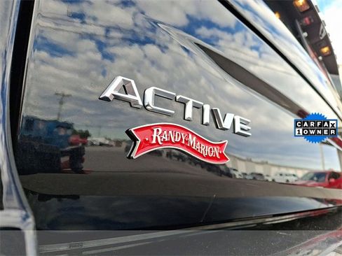 Used 2025 Ford Expedition Active image 33