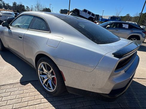 Used 2024 Dodge Charger Scat Pack w/ Plus Group image 10