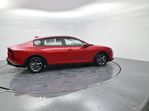 New 2025 Kia K4 LXS image 8