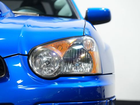 Used 2004 Subaru Impreza WRX STI image 10