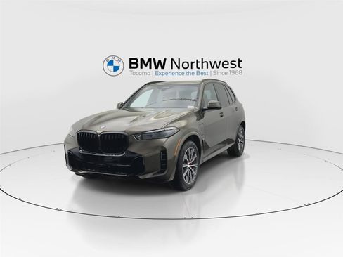 New 2026 BMW X5 xDrive50e image 9