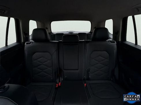 Used 2024 Volkswagen Atlas SE image 36