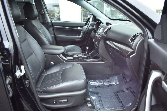 Used 2015 Kia Sorento EX AWD/4WD image 37