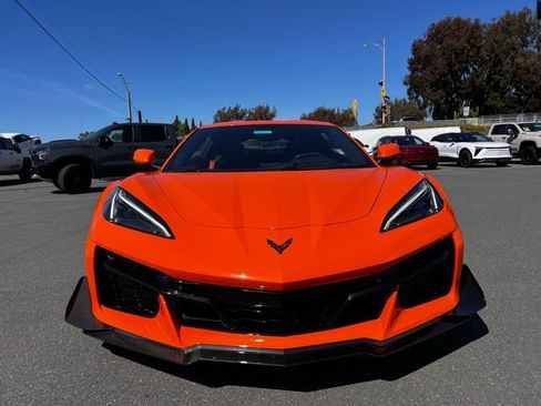 Used 2023 Chevrolet Corvette Z06 w/ Z07 Performance Package image 13