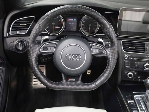 Used 2014 Audi RS 5 Cabriolet w/ Black Optic Package image 21