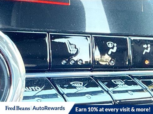 New 2025 GMC Canyon AT4 w/ Nightfall Edition image 20