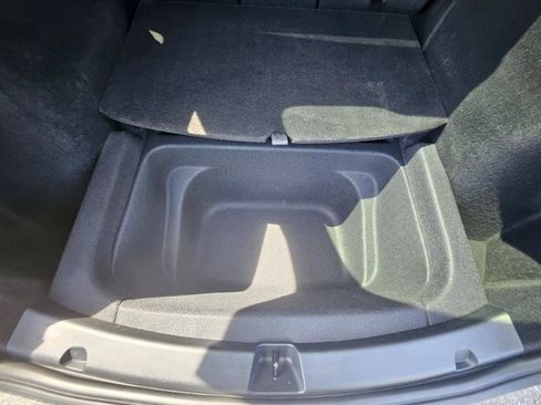 Used 2025 Tesla Model Y Long Range RWD image 67