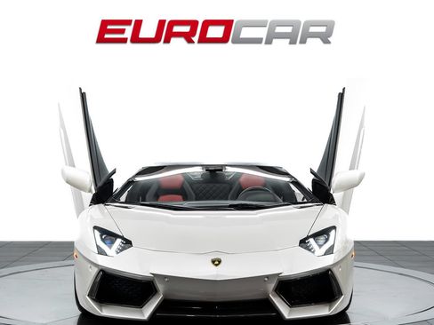 Used 2015 Lamborghini Aventador LP 700-4 AWD/4WD image 11