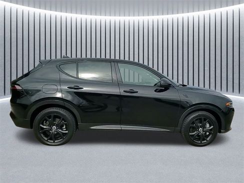 Used 2024 Dodge Hornet R/T Plus w/ R/T Blacktop Package image 5