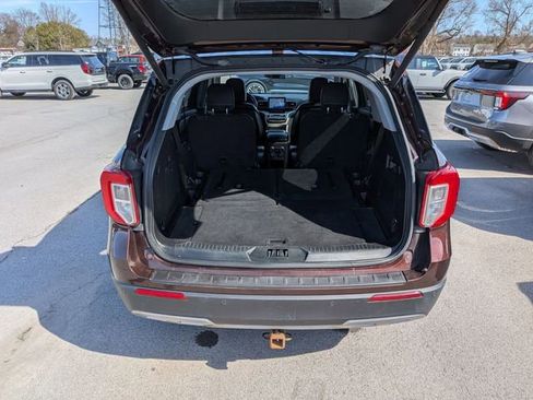 Used 2020 Ford Explorer XLT w/ Equipment Group 202A image 17