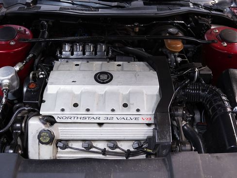 Used 1993 Cadillac Allante image 3