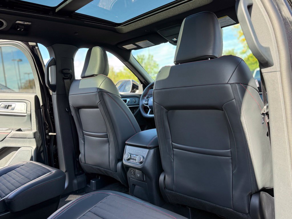 New 2027 Ford Explorer ST-Line w/ Premium Package AWD/4WD image 19