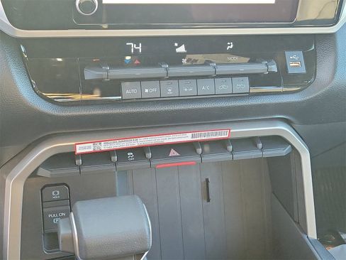 Used 2025 Toyota Tundra SR5 image 26