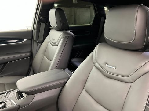 New 2026 Cadillac XT5 Premium Luxury w/ Driver Assist Package image 17