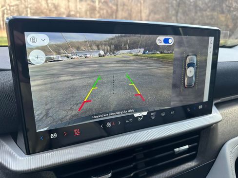 New 2026 Ford Explorer Platinum w/ LUX Leather Package image 21