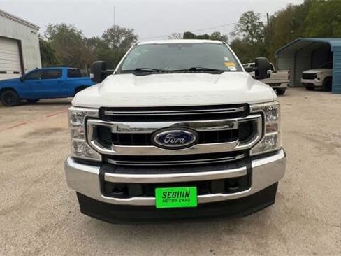 Used 2020 Ford F250 XLT image 3