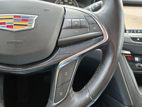 Used 2023 Cadillac XT5 Premium Luxury image 24
