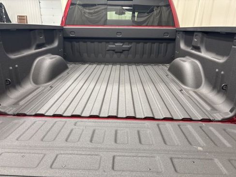 Used 2018 Chevrolet Silverado 1500 LTZ Z71 w/ LTZ Plus Package AWD/4WD image 13
