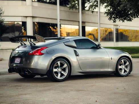 Used 2009 Nissan 370Z Coupe image 9