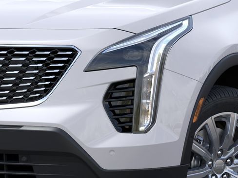 Certified 2023 Cadillac XT4 Premium Luxury w/ Enhanced Visibility Package AWD/4WD image 10