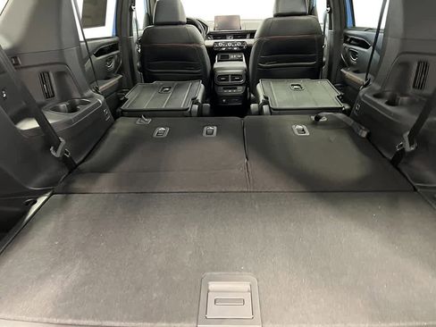 New 2025 Honda Pilot TrailSport image 35