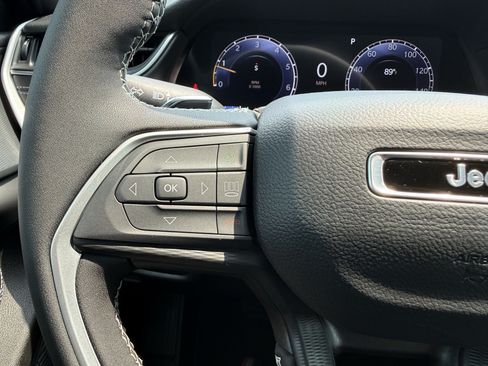 New 2026 Jeep Grand Cherokee Laredo X RWD image 18