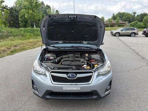 Used 2016 Subaru Crosstrek 2.0i Limited AWD/4WD image 3