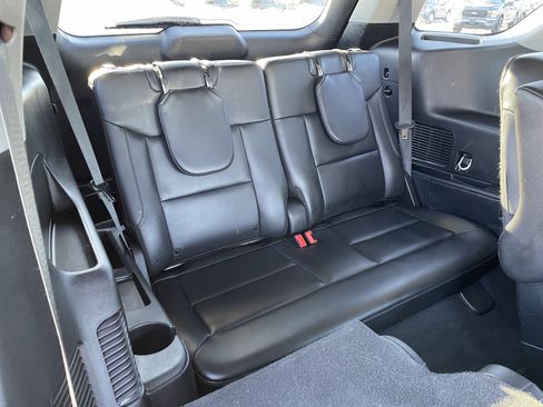 Used 2023 Ford Explorer XLT w/ Equipment Group 202A image 41