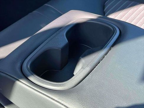 Certified 2023 Toyota Camry SE image 16