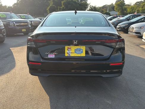 Used 2023 Honda Accord LX image 4