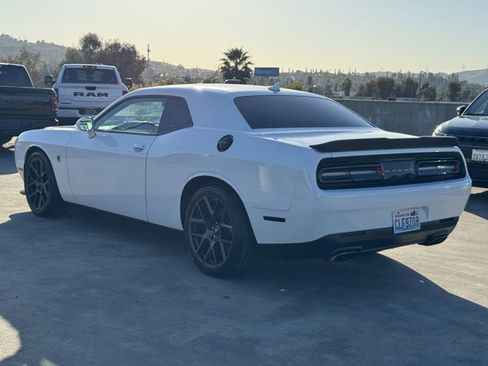 Used 2019 Dodge Challenger R/T Scat Pack w/ Plus Package image 4