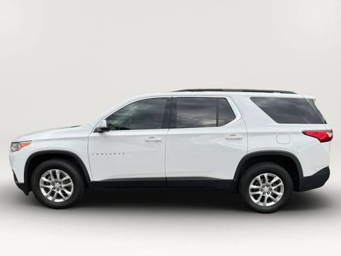 Used 2021 Chevrolet Traverse LT FWD image 3