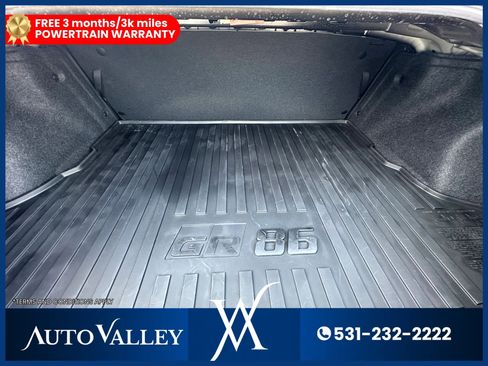 Used 2025 Toyota GR86 Premium w/ ALL Weather Mat Package (TMS) RWD image 30