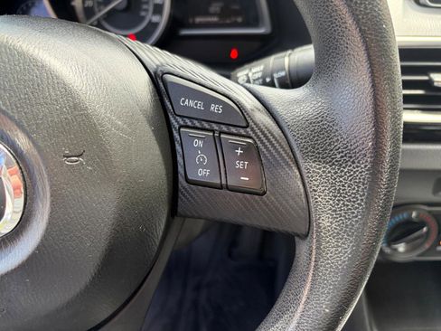 Used 2015 MAZDA MAZDA3 i Sport FWD image 14