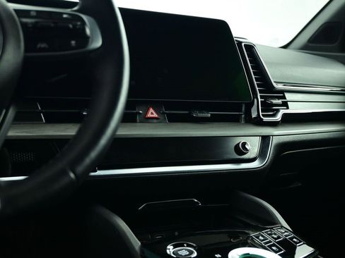 Certified 2024 Kia Sportage X-Line Prestige image 25