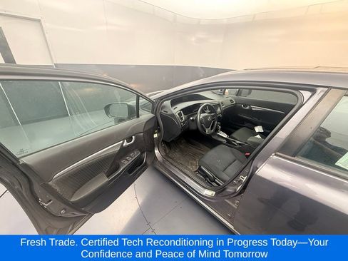 Used 2015 Honda Civic EX image 7