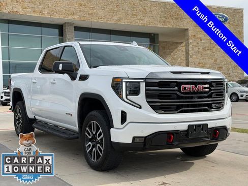 Used 2024 GMC Sierra 1500 AT4 w/ Technology Package AWD/4WD image 20